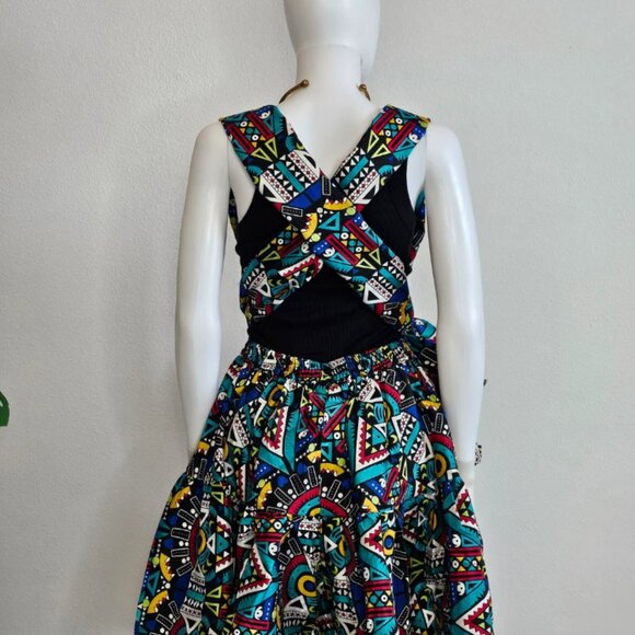 Infinity Strap Skort Set: Silk Feel Flare Shorts with Head Wrap - Picture 2 of 4